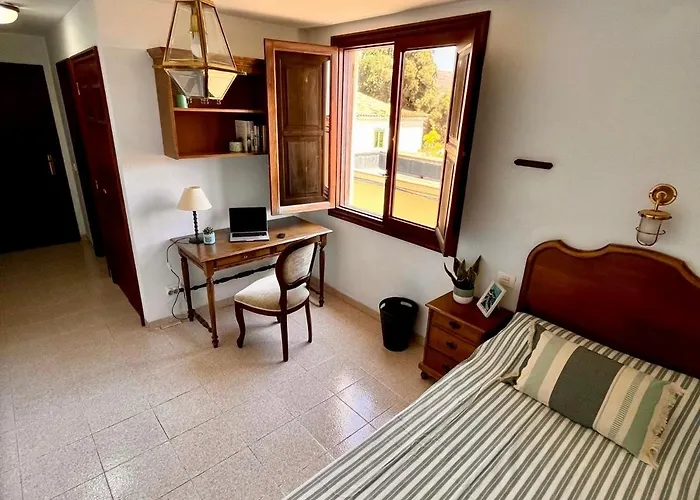 בית הארחה Zen Den Coliving - For Digital Nomads Only *