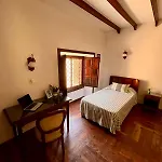Zen Den Coliving - For Digital Nomads Only بيت ضيافة *
